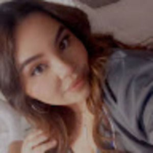 Meet your Posher, Lesly